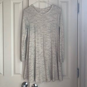 Like new Lou & grey swing dress signature soft